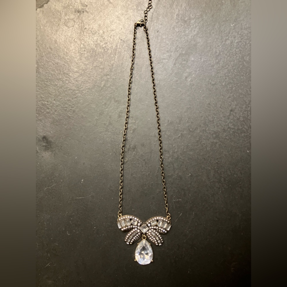 Elegant Costume Gold and Silver Bow Necklace